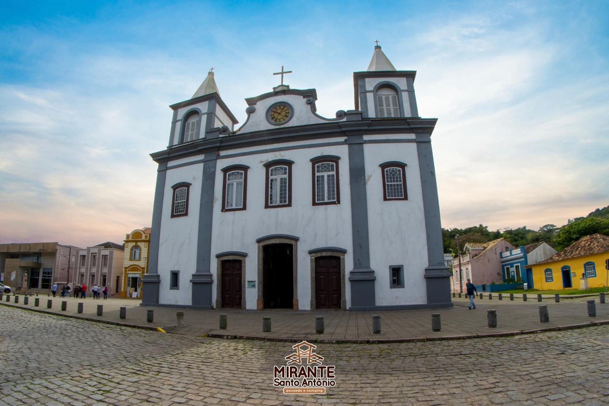 Mirante Santo Antonio Pousada E Camping Hotel Laguna Exterior photo